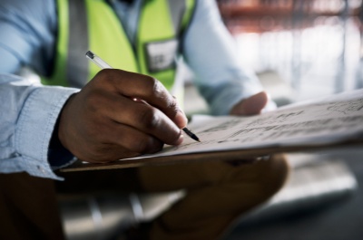 Construction professionals: how reviewing contracts can limit your liability